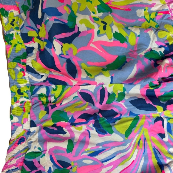 Lilly Pulitzer Katia Lounge Shorts Athletic Short Size Medium Havin a Blast Pink - Picture 6 of 8